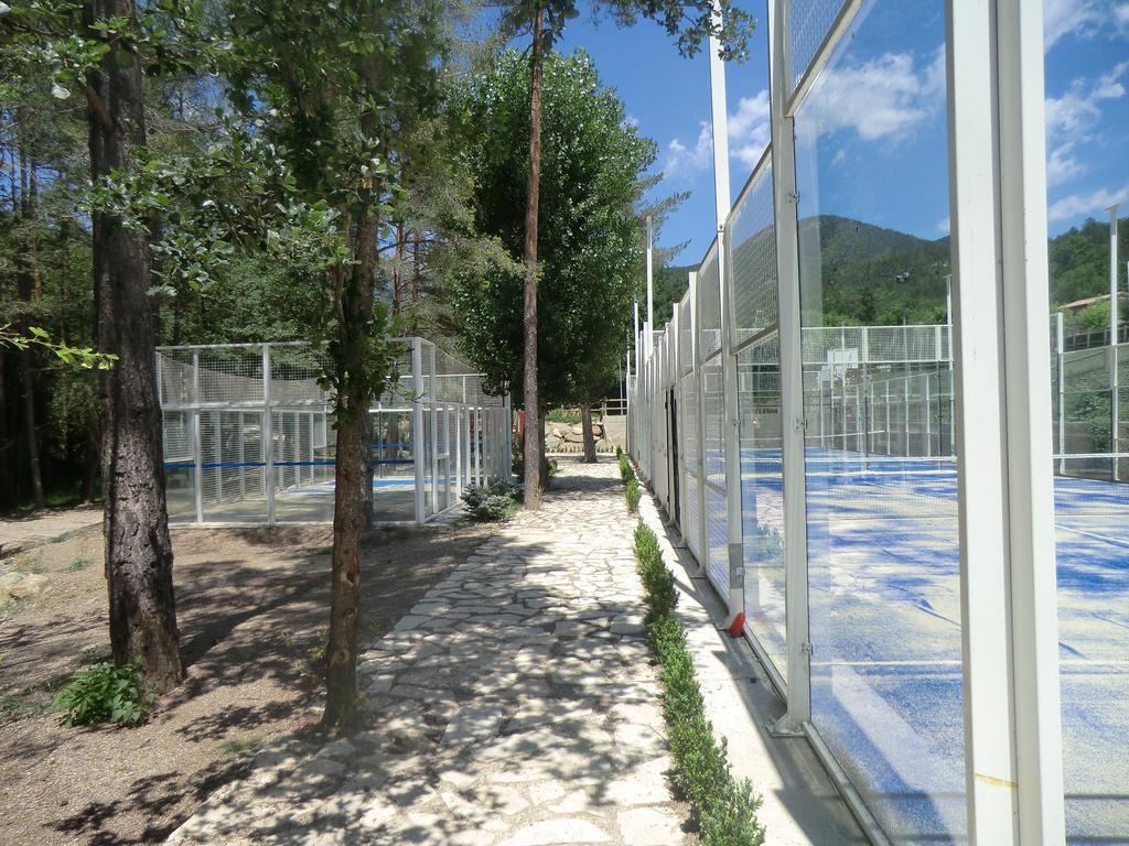 Camping L'Espelt La Pobla de Lillet Exterior photo