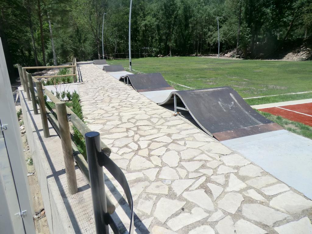 Camping L'Espelt La Pobla de Lillet Exterior photo